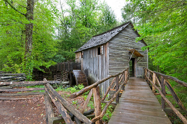 istock Cable Mills, Cades Cove, Smoky Mountains 96624989