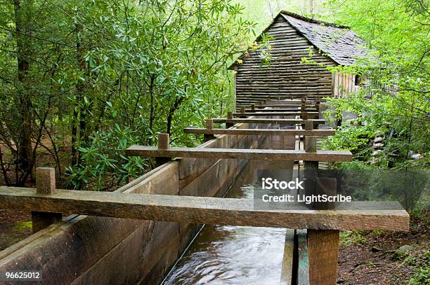 Cable Mill Cades Cove Smoky Mountains Stock Photo - Download Image Now - Great Smoky Mountains, Great Smoky Mountains National Park, Log Cabin