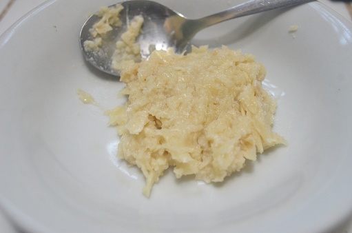 Crushed Garlic for ingredient in Indonesian food.