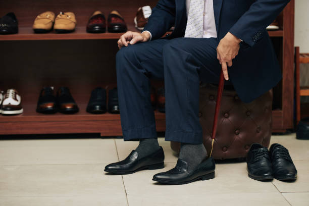 istock Shopping for shoes 966271296