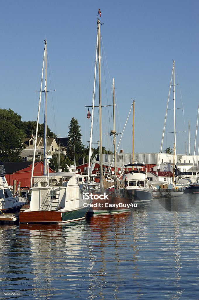 Barcos no marina - Foto de stock de Azul royalty-free