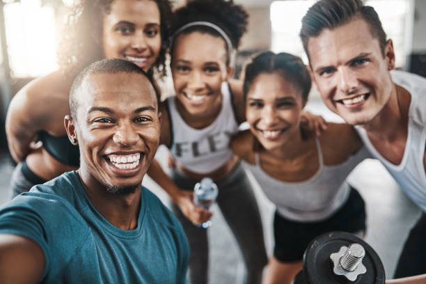 istock Celebrate a gym session with a selfie 966295690