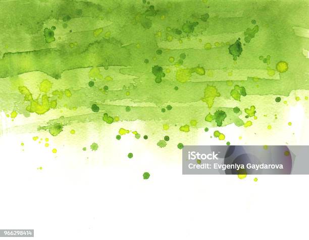 Acquerello Asstratto Gradiente E Macchie Verdi - Fotografie stock e altre immagini di Dipinto ad acquerelli - Dipinto ad acquerelli, Colore verde, Sfondi