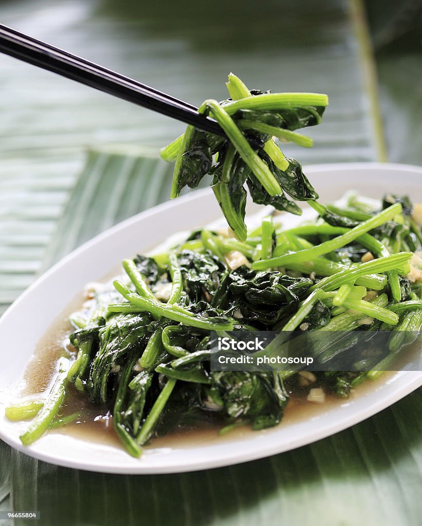 중국 살짝 볶은 모듬 야채 - 로열티 프리 시금치 스톡 사진