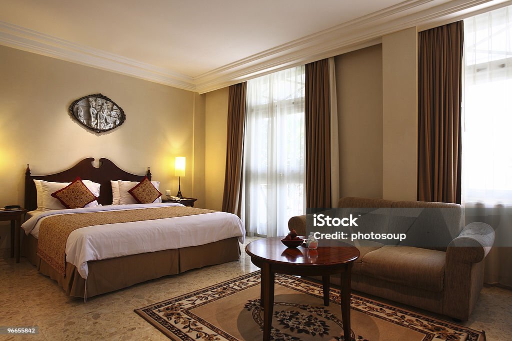 Quarto de hotel de luxo - Foto de stock de Tapete royalty-free