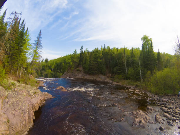 high falls of tettegouche state park, minnesota - portage zdjęcia i obrazy z banku zdjęć