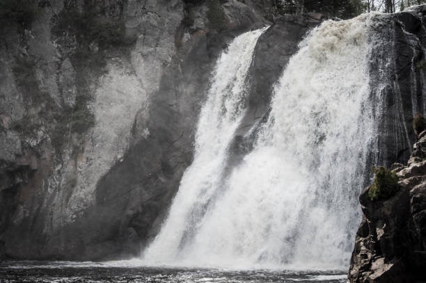 istock High Falls of tettegouche state park, Minnesota 966674402