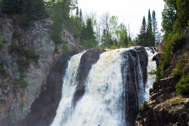 istock High Falls of tettegouche state park, Minnesota 966674418