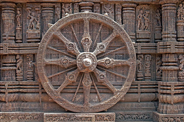 Konark Wheel  chariot wheel at konark sun temple india stock pictures, royalty-free photos & images