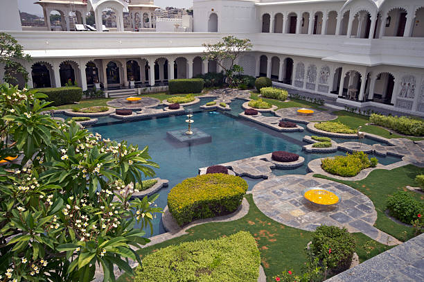 palais de luxe de l'hôtel courtyard - 3517 photos et images de collection