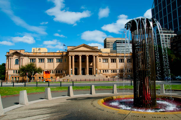 istock Morshead Fountain & NSW State Library 966704968