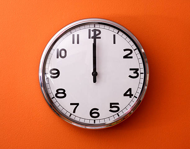 reloj despertador - clock hand fotografías e imágenes de stock