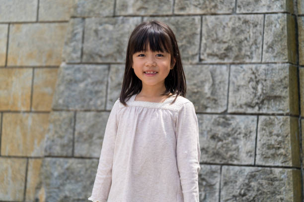 portrait of a young girl - japanese girl imagens e fotografias de stock