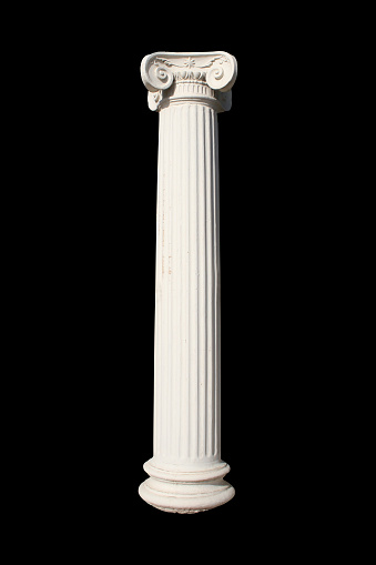 Columna en blanco y negro photo