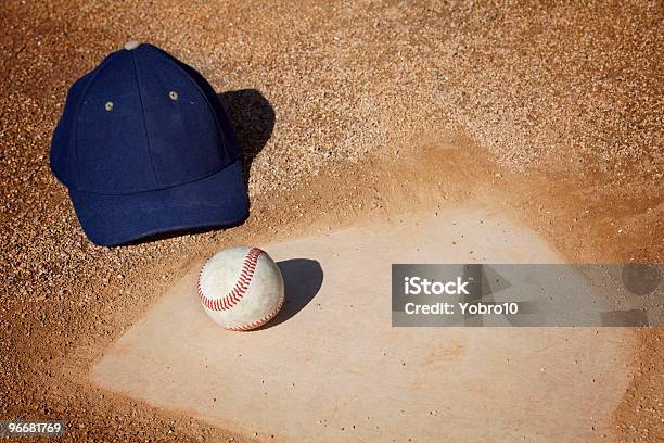 Sfondo Di Baseball - Fotografie stock e altre immagini di Berretto da baseball - Berretto da baseball, Terreno di gioco, Attività ricreativa