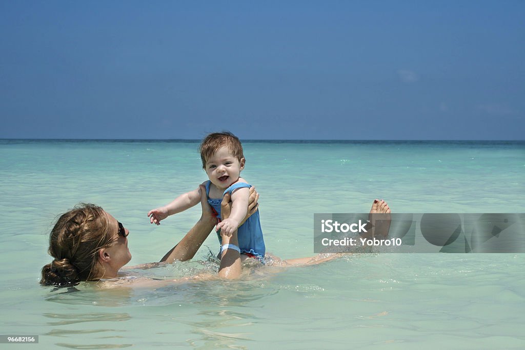 Família na praia - Royalty-free Aruba Foto de stock