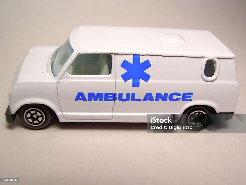 Auxiliaire médical van (toy - Photo de Accident de la route libre de droits