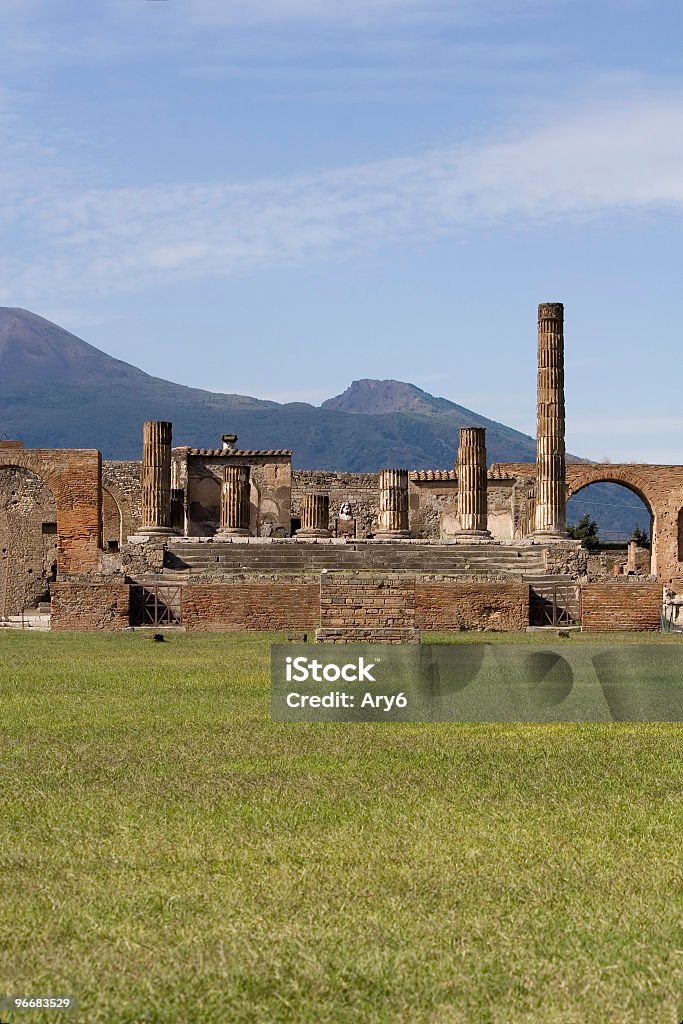 Il Vesuvio e Pompei - Foto stock royalty-free di Ambientazione esterna