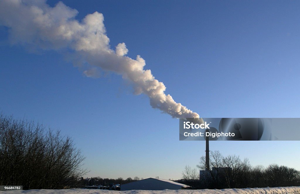 전기를 생성하는 추운 겨울 일-연도 - 로열티 프리 석탄 스톡 사진