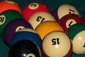 pool-billardtisch-alten-acht-kugeln.jpg?b=1&s=170x170&k=20&c=-cyRu5aJ9xGvZFQ5EJC53ArNcdzaiTLY_Uygyhdp6oM=