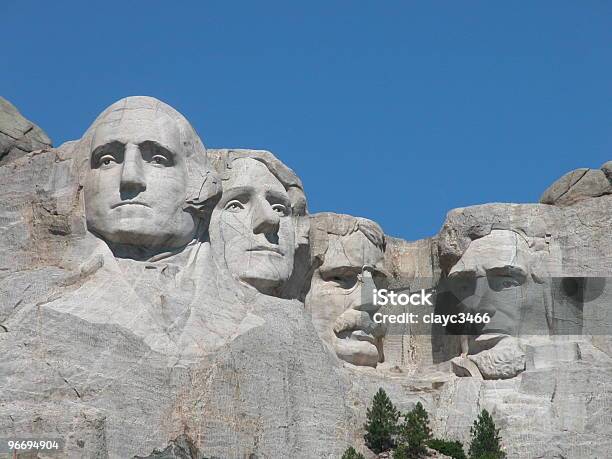 Mt Rushmore Stockfoto und mehr Bilder von Theodore Roosevelt - Präsident der USA - Theodore Roosevelt - Präsident der USA, Mount Rushmore, Abraham Lincoln