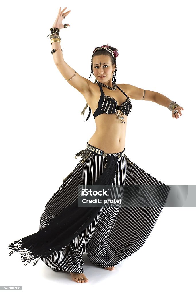 Garota com roupas de dança tribal - Foto de stock de Adulto royalty-free