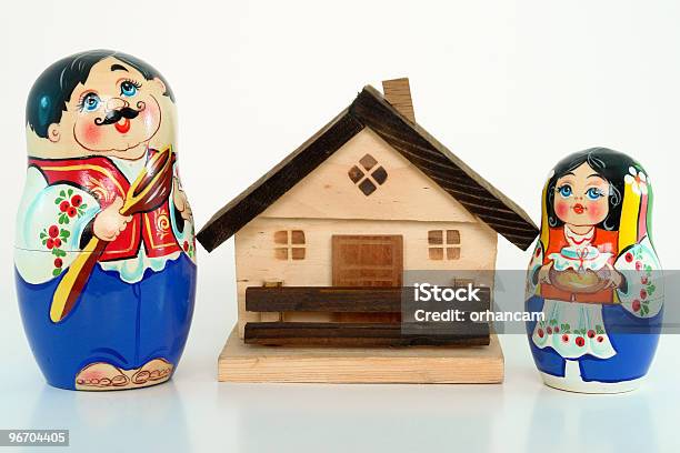 Russische Puppen Familie Stockfoto und mehr Bilder von Dekoration - Dekoration, Erwachsene Person, Familie