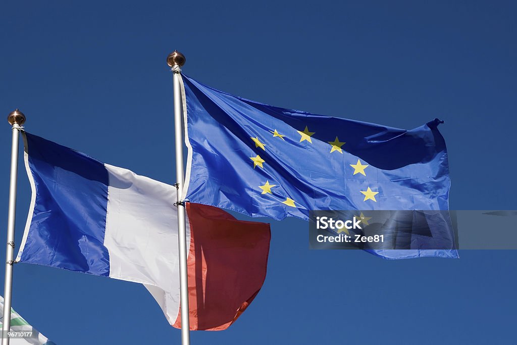 Flagi Unii Europejskiej i Francja - Zbiór zdjęć royalty-free (Unia Europejska)