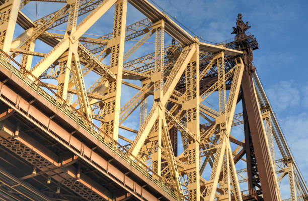 istock Roosevelt Island Bridge, New York 967505240