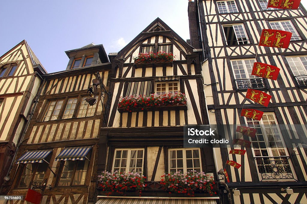 Rouen (Normandia), vecchio case Travatura a traliccio - Foto stock royalty-free di Ambientazione esterna