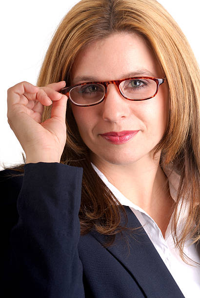 женщина в очки - eyeware стоковые фото и изображения