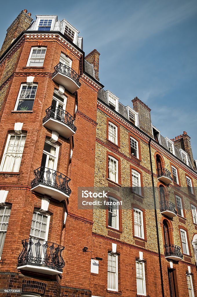 Mansão de tijolos vermelhos, Londres - Foto de stock de Apartamento royalty-free