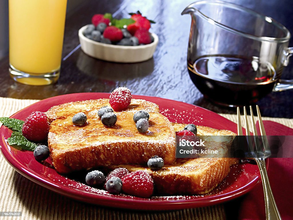 Pain perdu - Photo de Assiette libre de droits