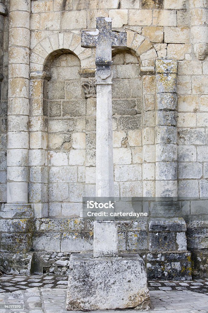 Cruce del 1643, en Chauvigny, Francia - Foto de stock de Aire libre libre de derechos