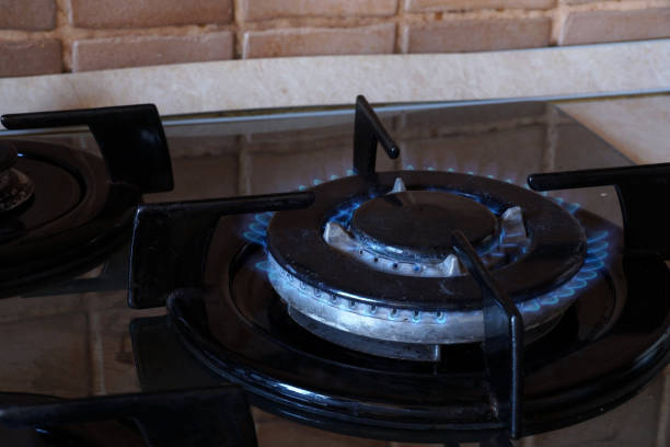 istock Big gas ring on the stove 967939346