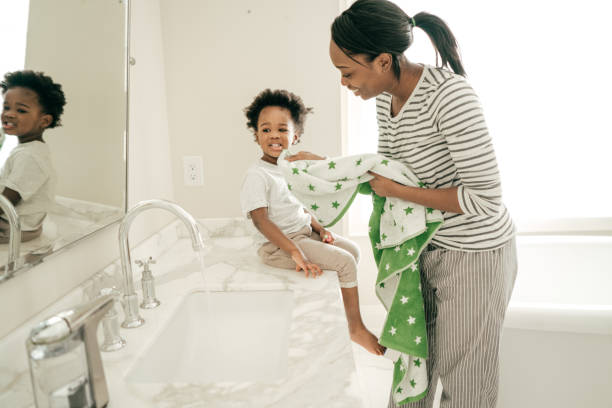 istock Teaching a toddler how to behave 968083888