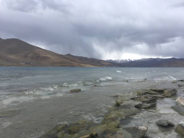 istock Lake Yamdrok on Cloudy Spring Day in Tibet, China. 968137714