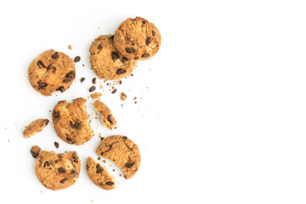 homemade chocolate chips cookies on white background in top view - crumble imagens e fotografias de stock