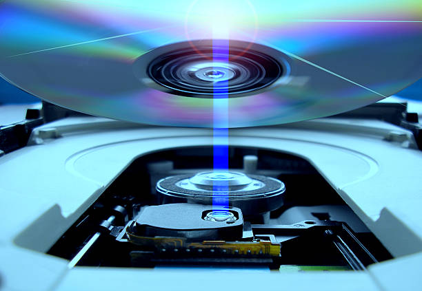 blu-ray - computer software cd computer laptop imagens e fotografias de stock