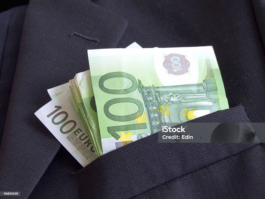 Bollette di EURO 100 note - Foto stock royalty-free di Bustarella