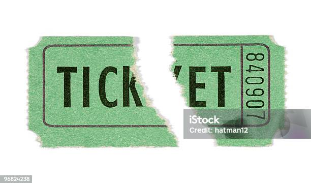 Photo libre de droit de Déchiré Green Billet Dentrée banque d'images et plus d'images libres de droit de Ticket - Ticket, Couleur verte, Déchiré