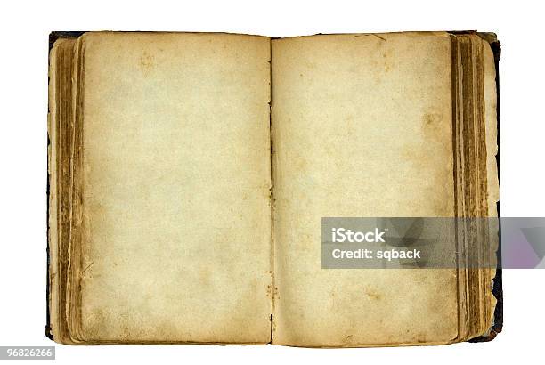 Aprire Il Vecchio Libro Vuoto Con Clipping Path - Fotografie stock e altre immagini di Antico - Condizione - Antico - Condizione, Antico - Vecchio stile, Aperto