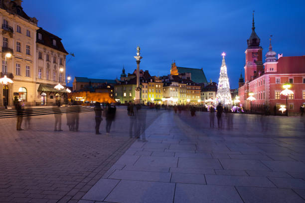 istock Old Town of Warsaw Skyline by Night 968292654