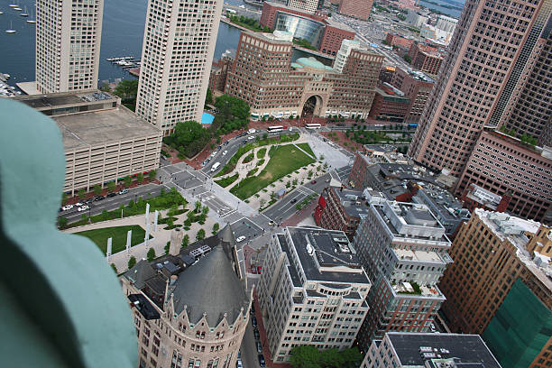 공중 rose kennedy greenway 재무관련 관구 보스턴 잔점박이 법원 씨포트 - rowes wharf 뉴스 사진 이미지