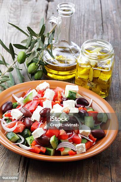 Salada Grega - Fotografias de stock e mais imagens de Salada Grega - Salada Grega, Cubo, Queijo