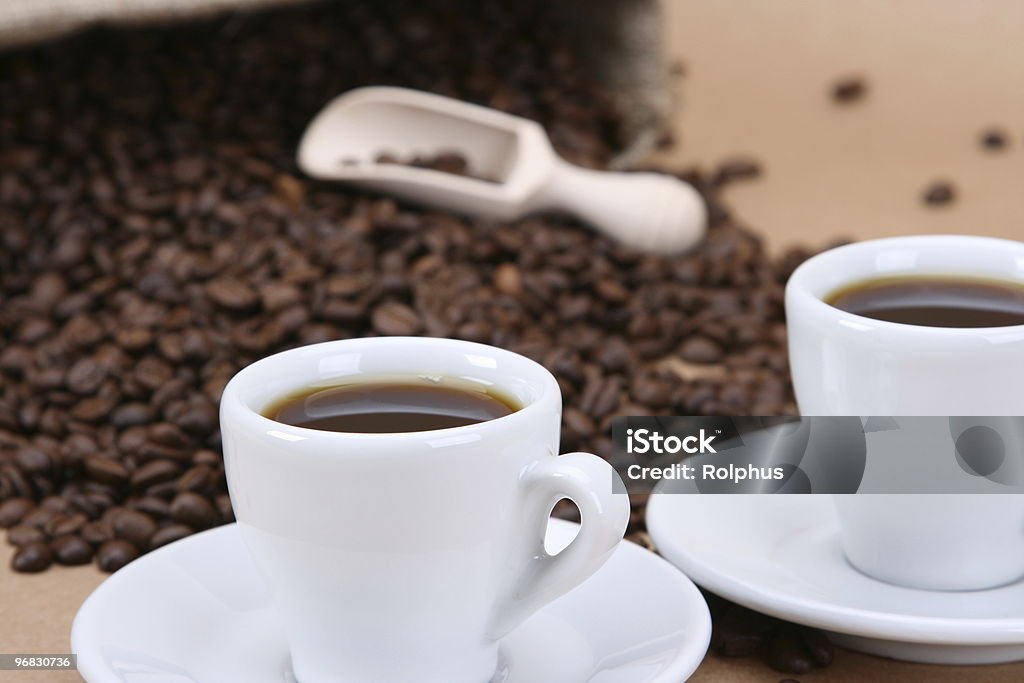 Due Mini caffè ampia - Foto stock royalty-free di Bianco