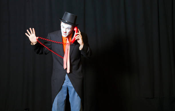 театральный актер - clown circus telephone humor стоковые фото и изображения