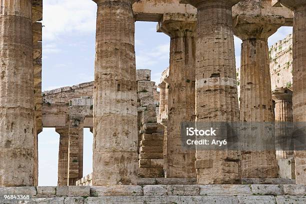 Tempio Di Poseidone Paestum Italia - Fotografie stock e altre immagini di Paestum - Paestum, Antica Grecia, Antica Roma