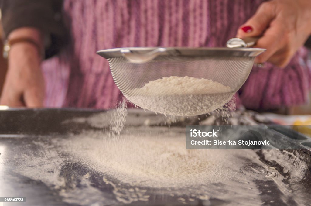 Woman Sieve Fluor Or Sugar Powderpreparation Ingredient For Dessert Hands  Sieve In Kitchen Close Up Stock Photo - Download Image Now - iStock