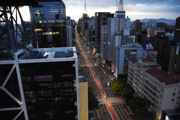 istock Paulista Avenue 968546504